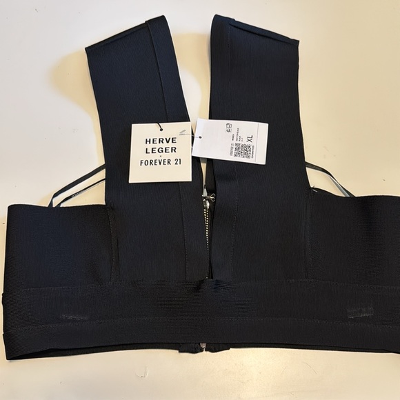NWT Black Hervé Léger x Forever 21 collection Bandage Crop Top - Picture 15 of 16